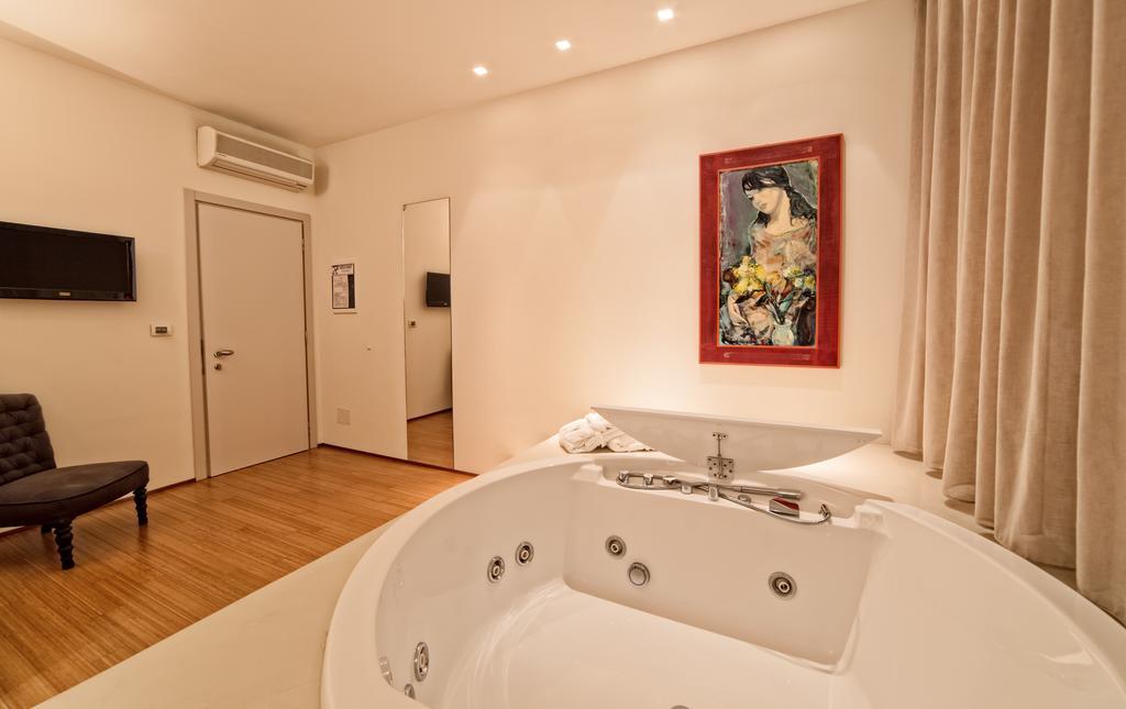 Hotel Country House La Radice Civitanova Marche Rom bilde